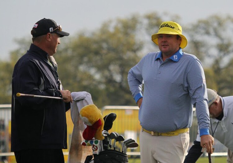 stadry bucket hat