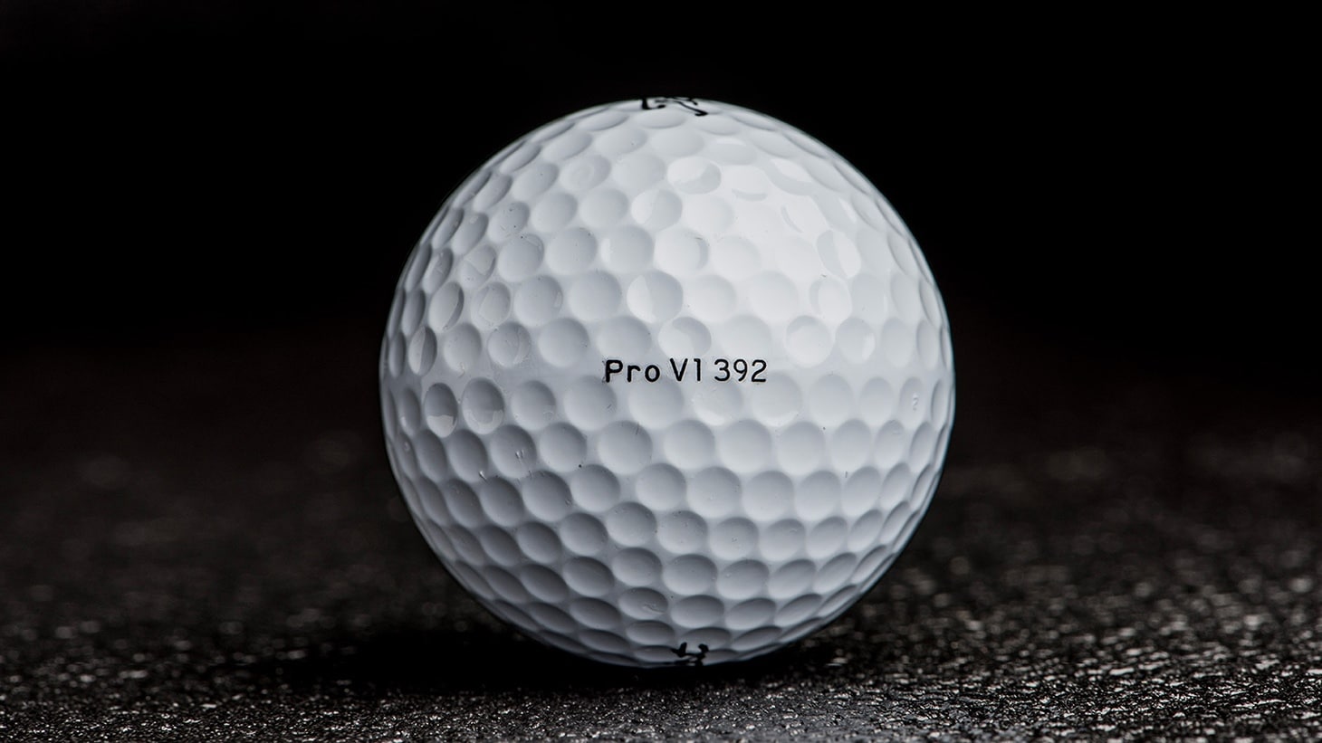 The original 2001 Pro V1 golf ball featured a simple, block print sidestamp